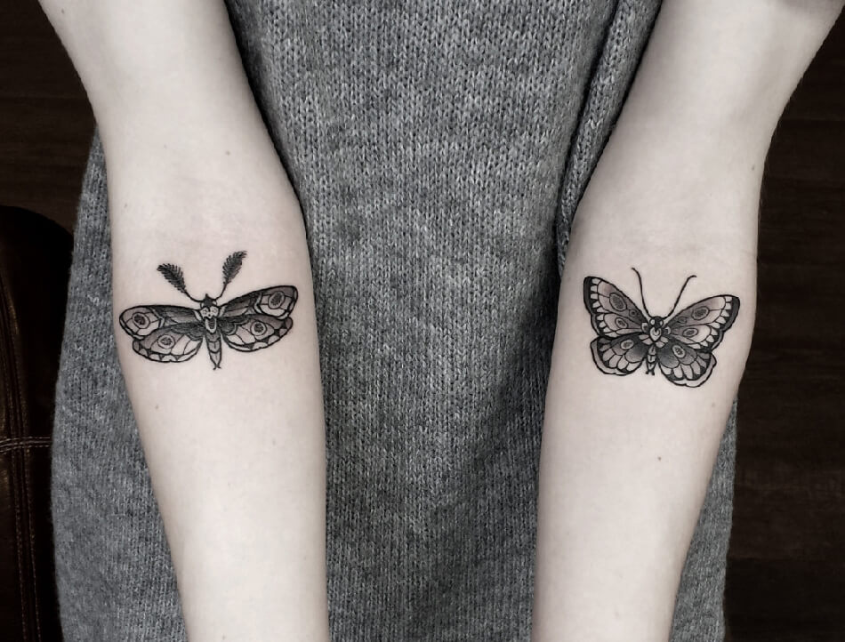 Татуировки бабочки для девушек