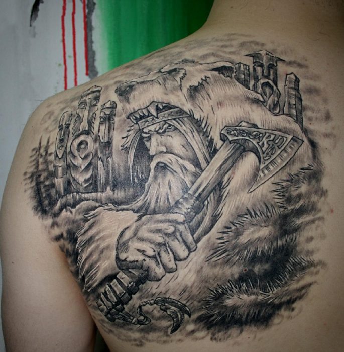 Тату с русским рисунком и полным описанием, эскизы и символы для тату в славянском стиле, места нанесения, вдохновляющие фото работ